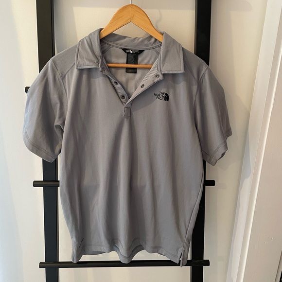 The North Face Gray Men’s FlashDry Polo Shirt - Picture 1 of 7